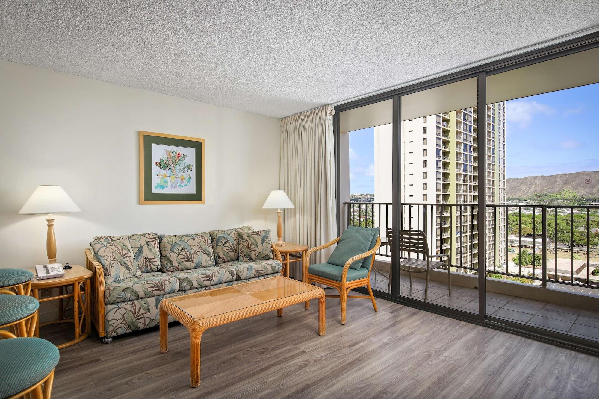 Aston at the Waikiki Banyan Aparthotel Honolulu Bagian luar foto